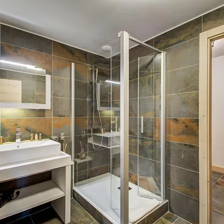 Spacieux A Avec Sauna, Proche Des Pistes - Fr-1-562-12 Appartamento